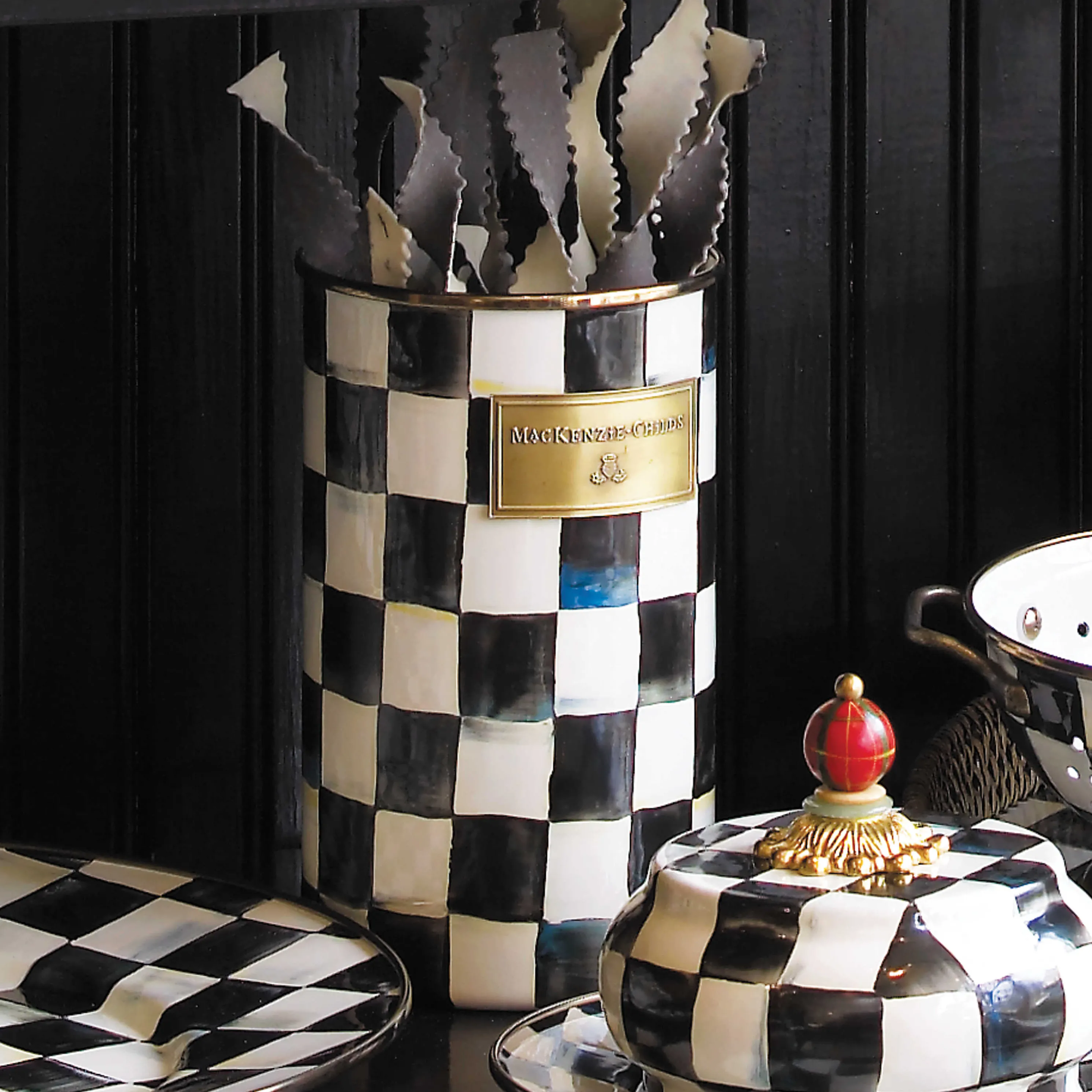 Courtly Check Enamel Utensil Holder