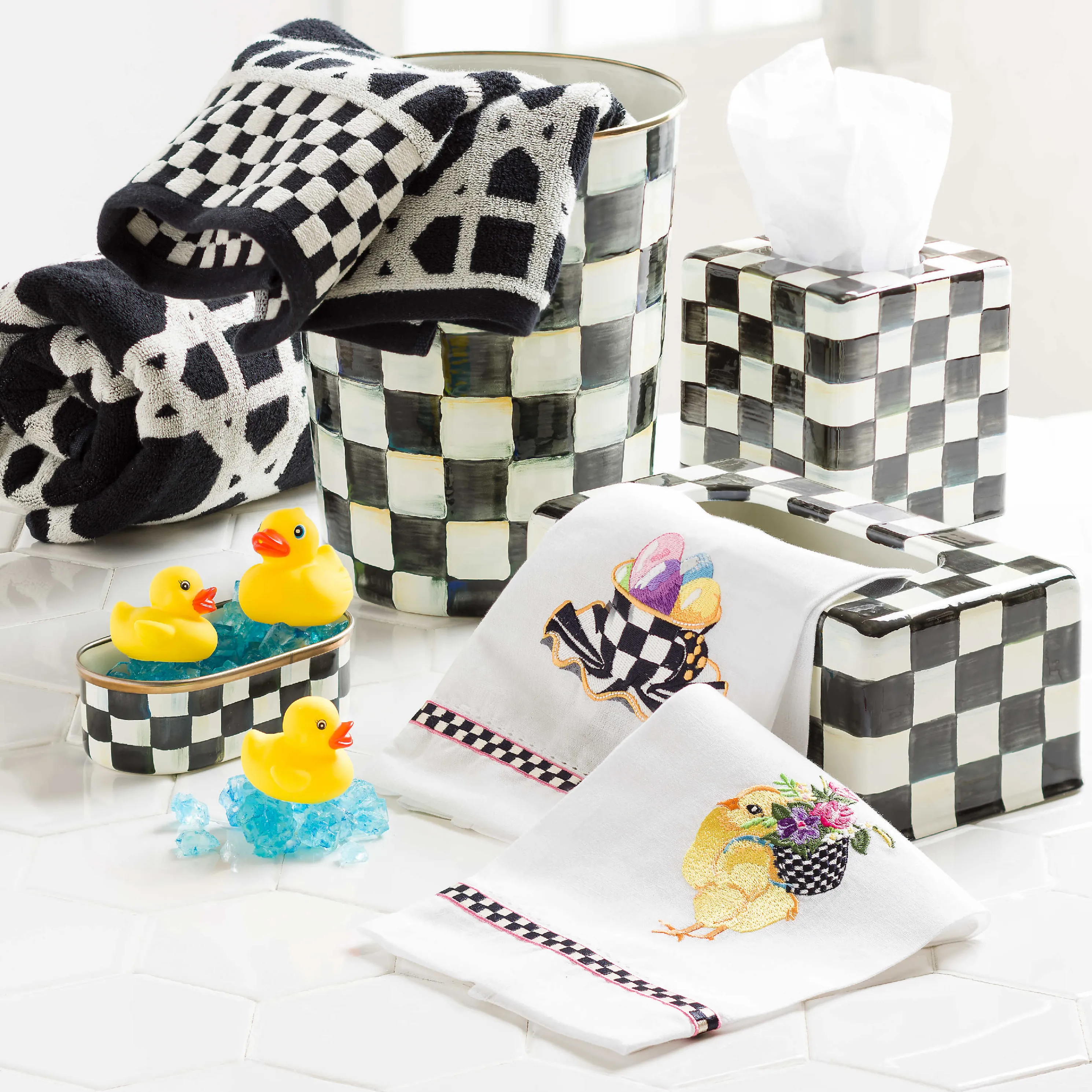 Courtly Check Enamel Boutique Tissue Box Cover