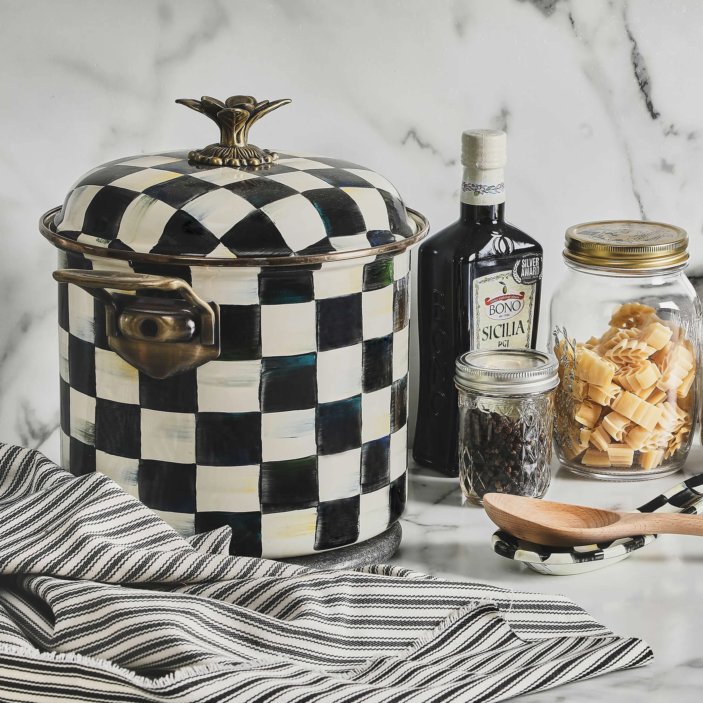 Courtly Check Enamel 7 Qt. Stockpot