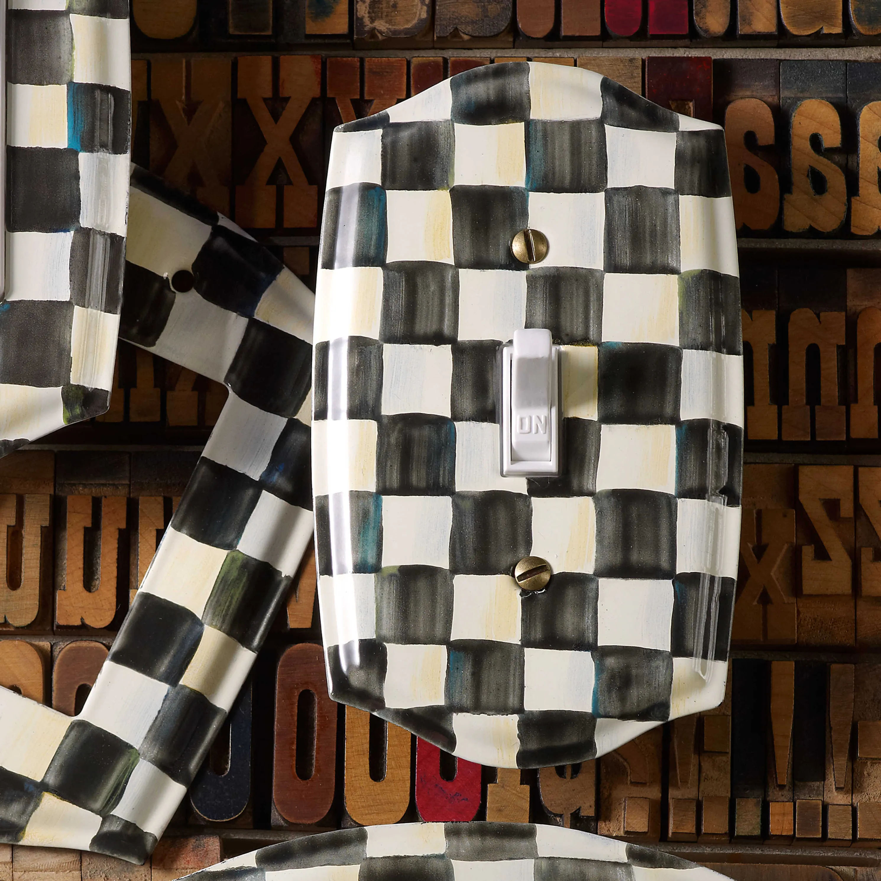 Courtly Check Enamel Switch Plate - Single Toggle