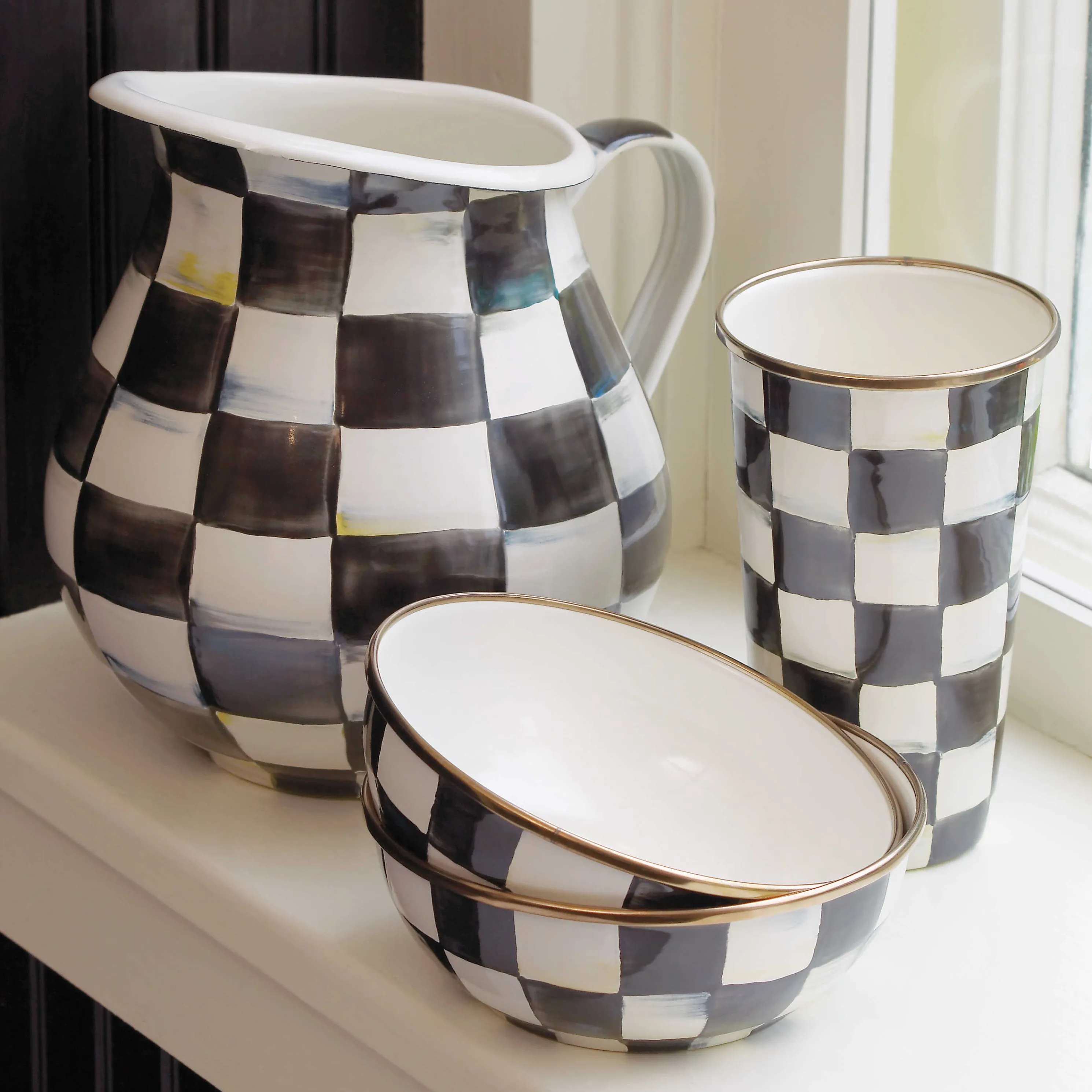 Courtly Check Enamel Everyday Bowl