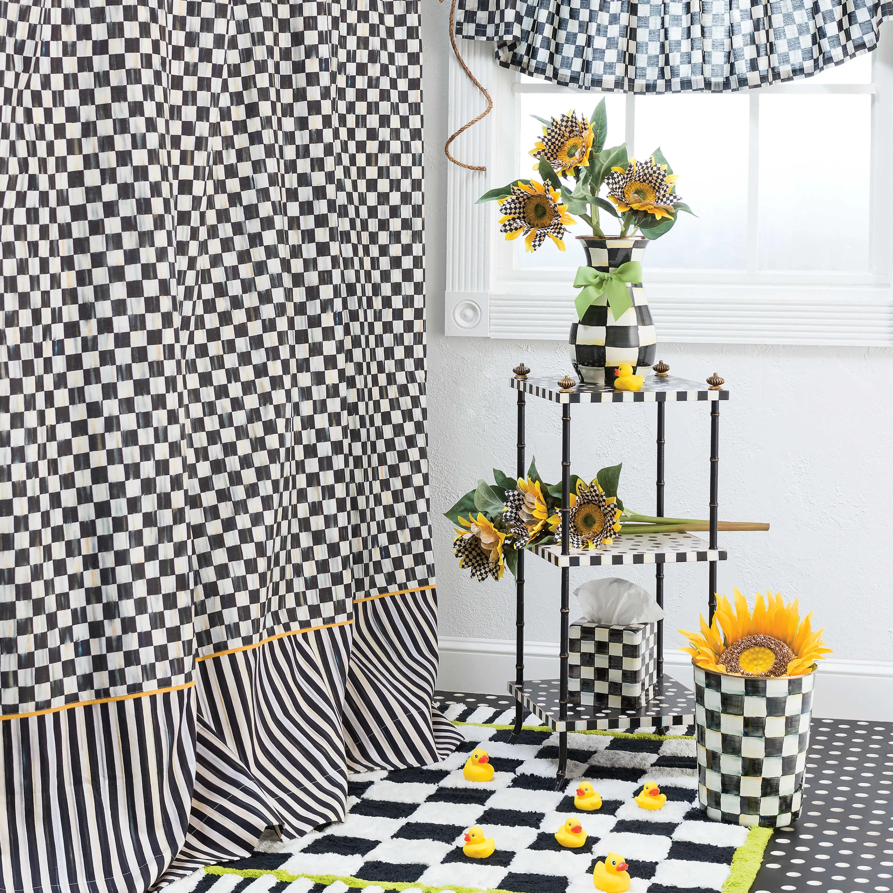 Courtly Check Enamel Waste Bin