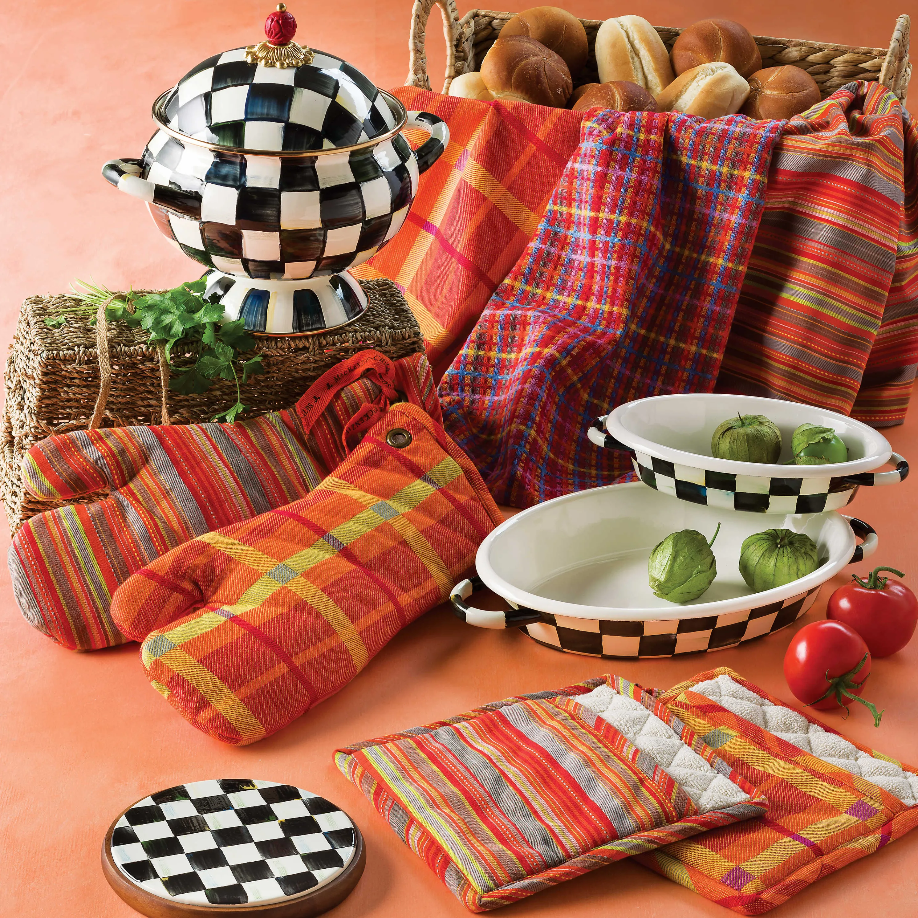 Courtly Check Enamel Trivet