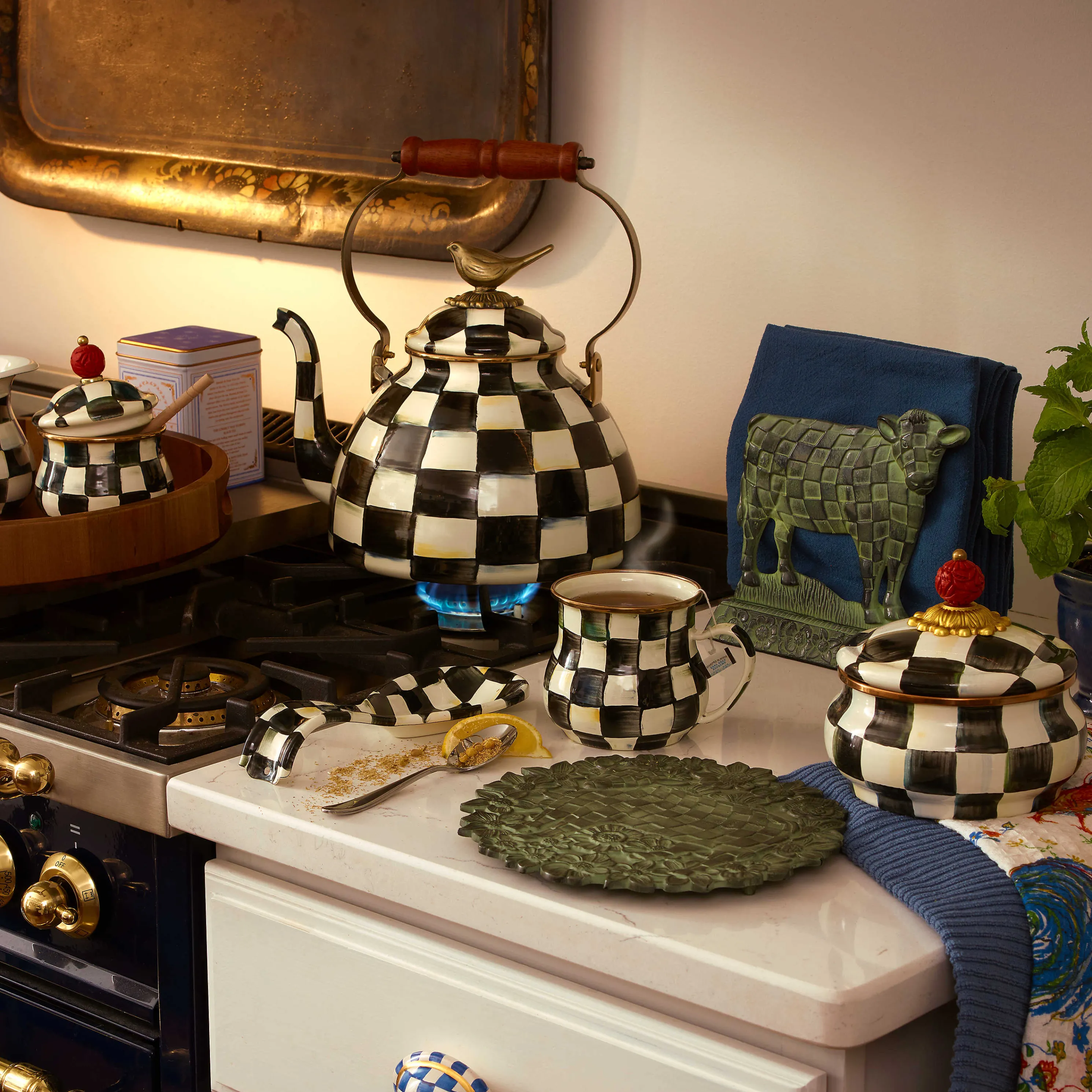 Courtly Check Enamel Squashed Pot