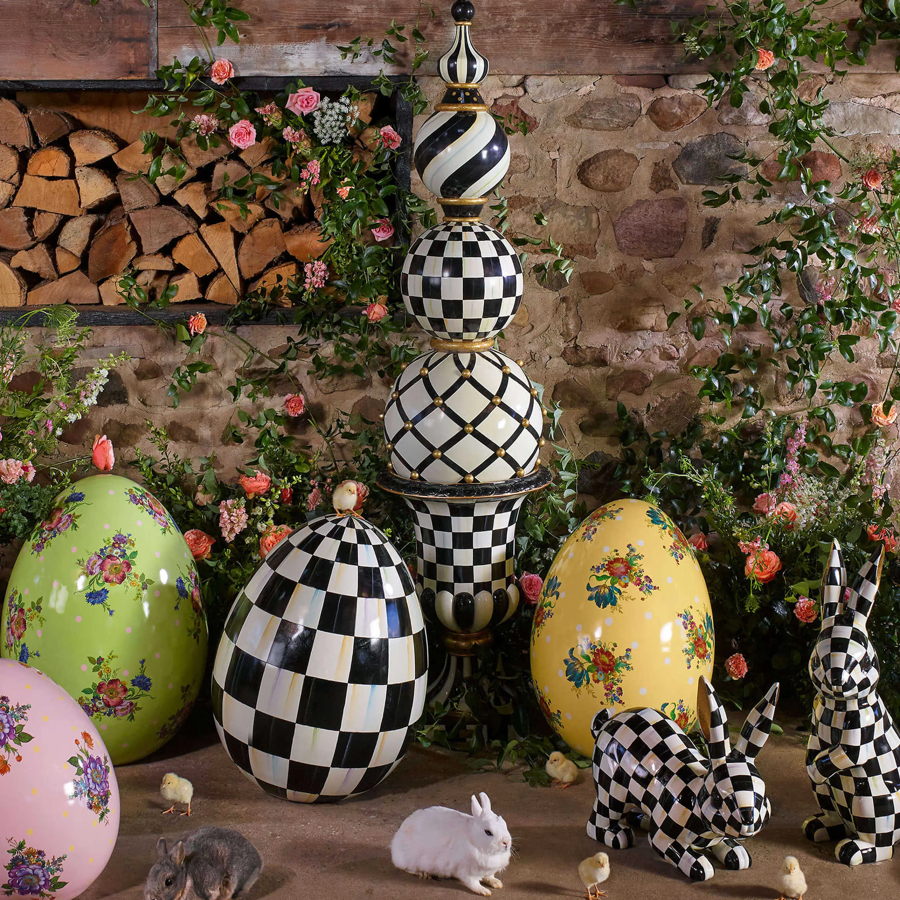 Courtly Check Trophy Egg