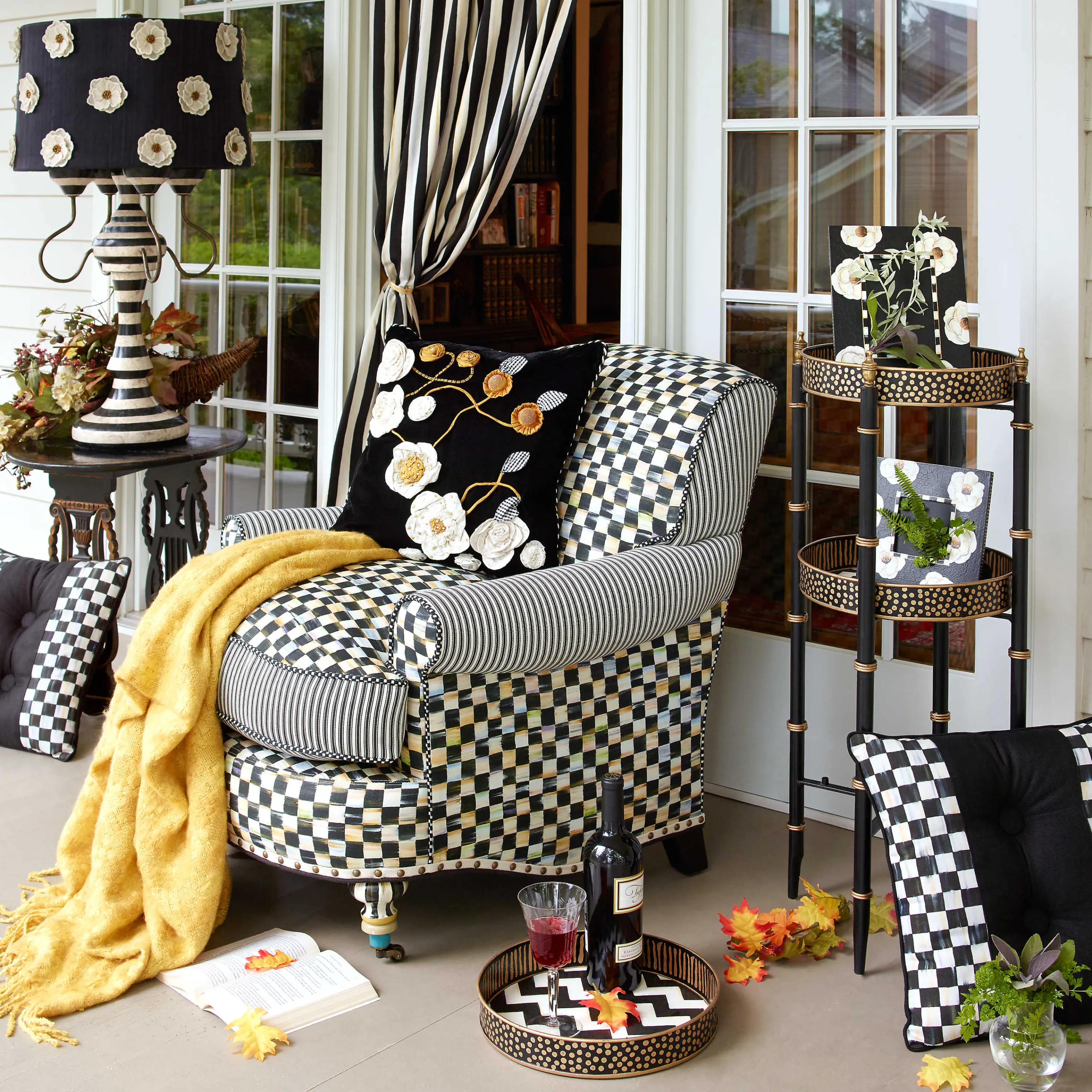 Courtly Stripe Curtain Panel