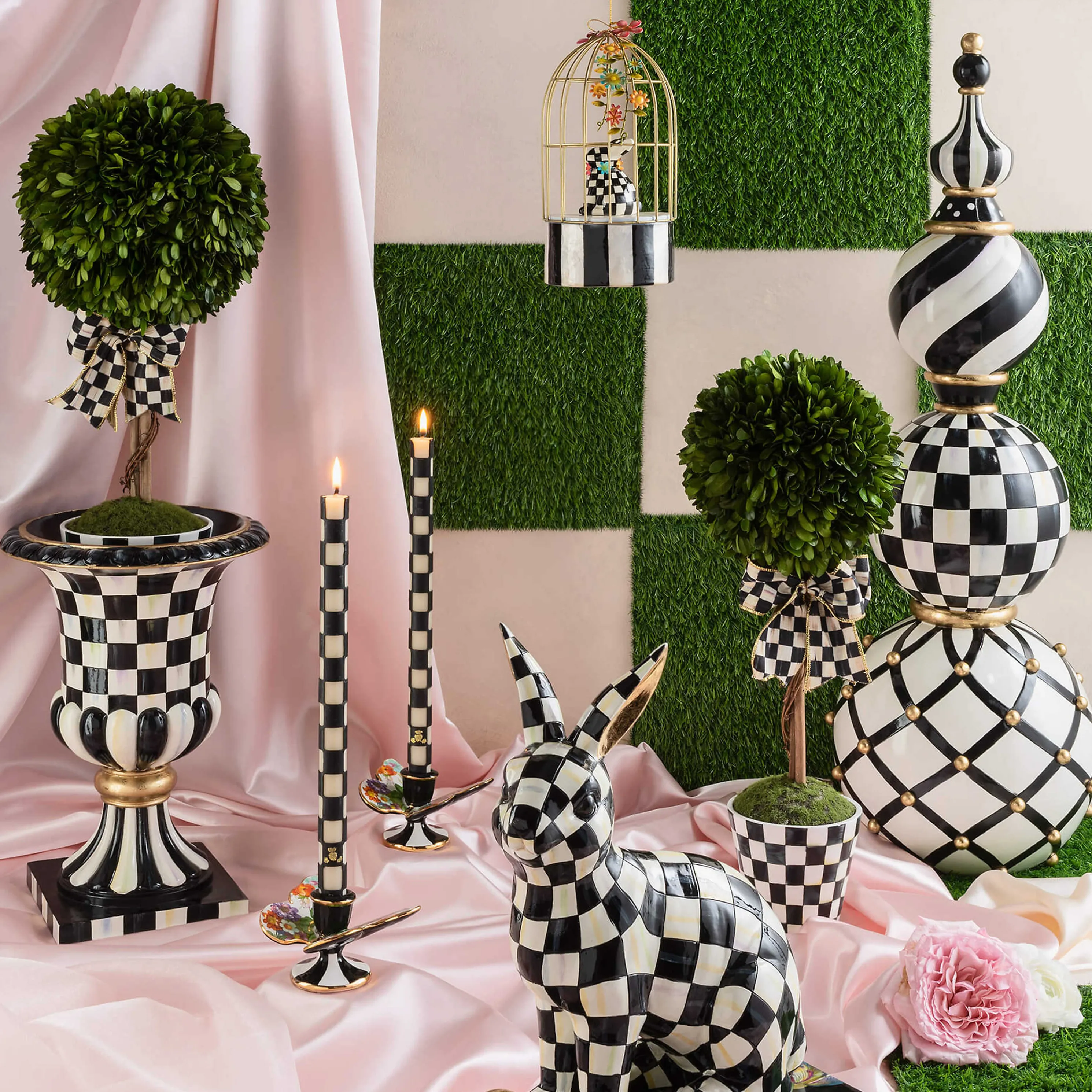 Courtly Tabletop Finial