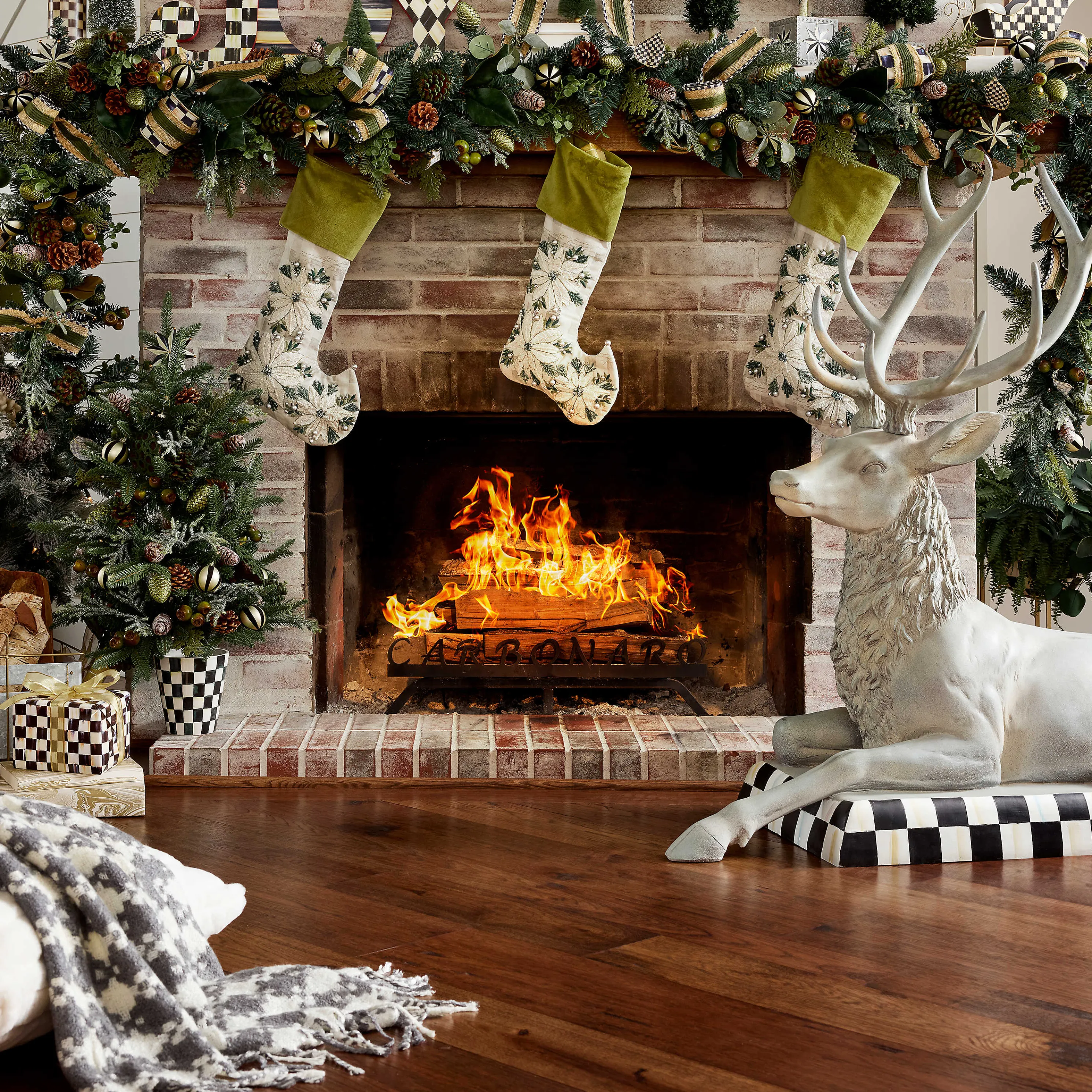 Houndstooth Throw - Grey & White