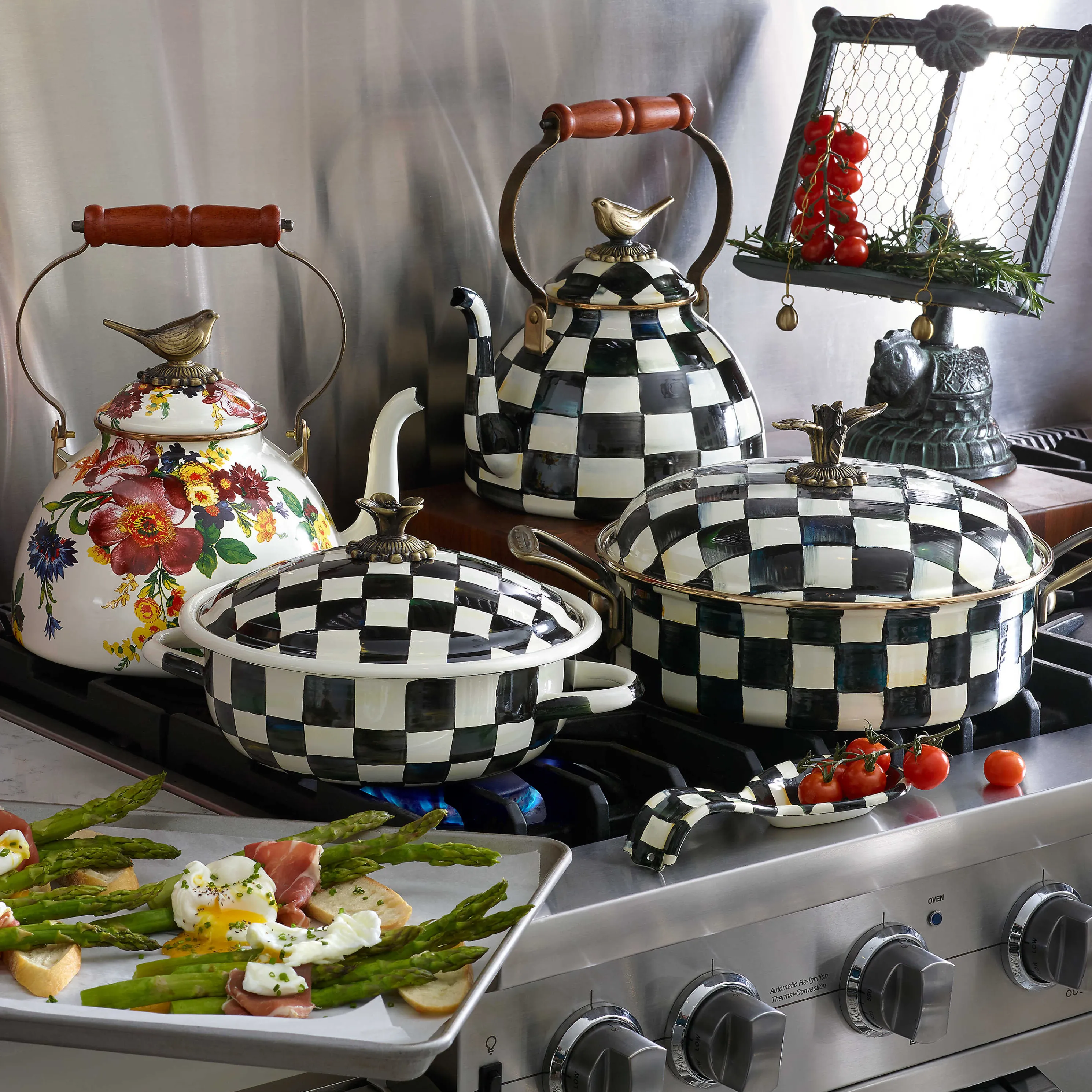 Nesting Chicken Cookbook Stand