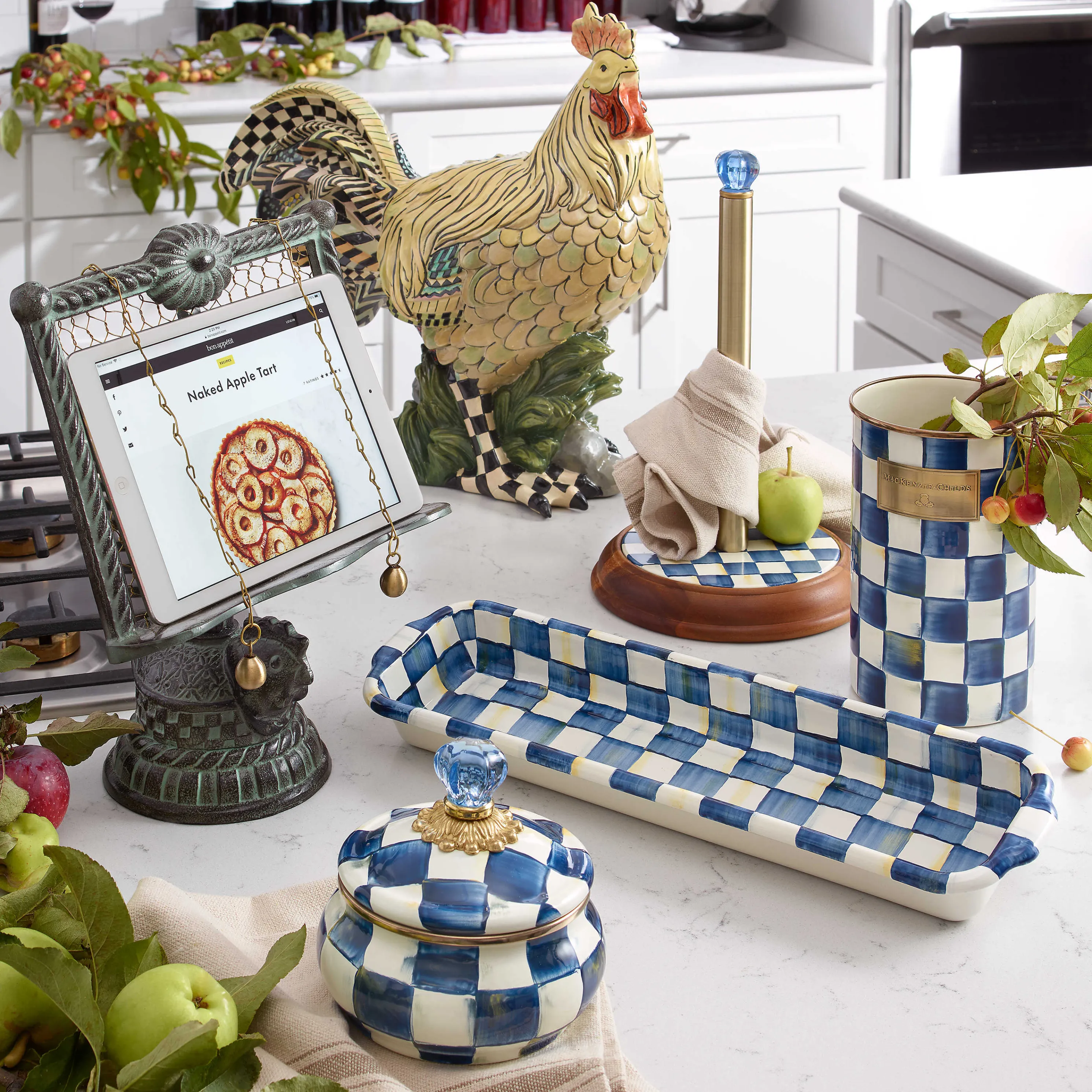 Royal Check Enamel Squashed Pot