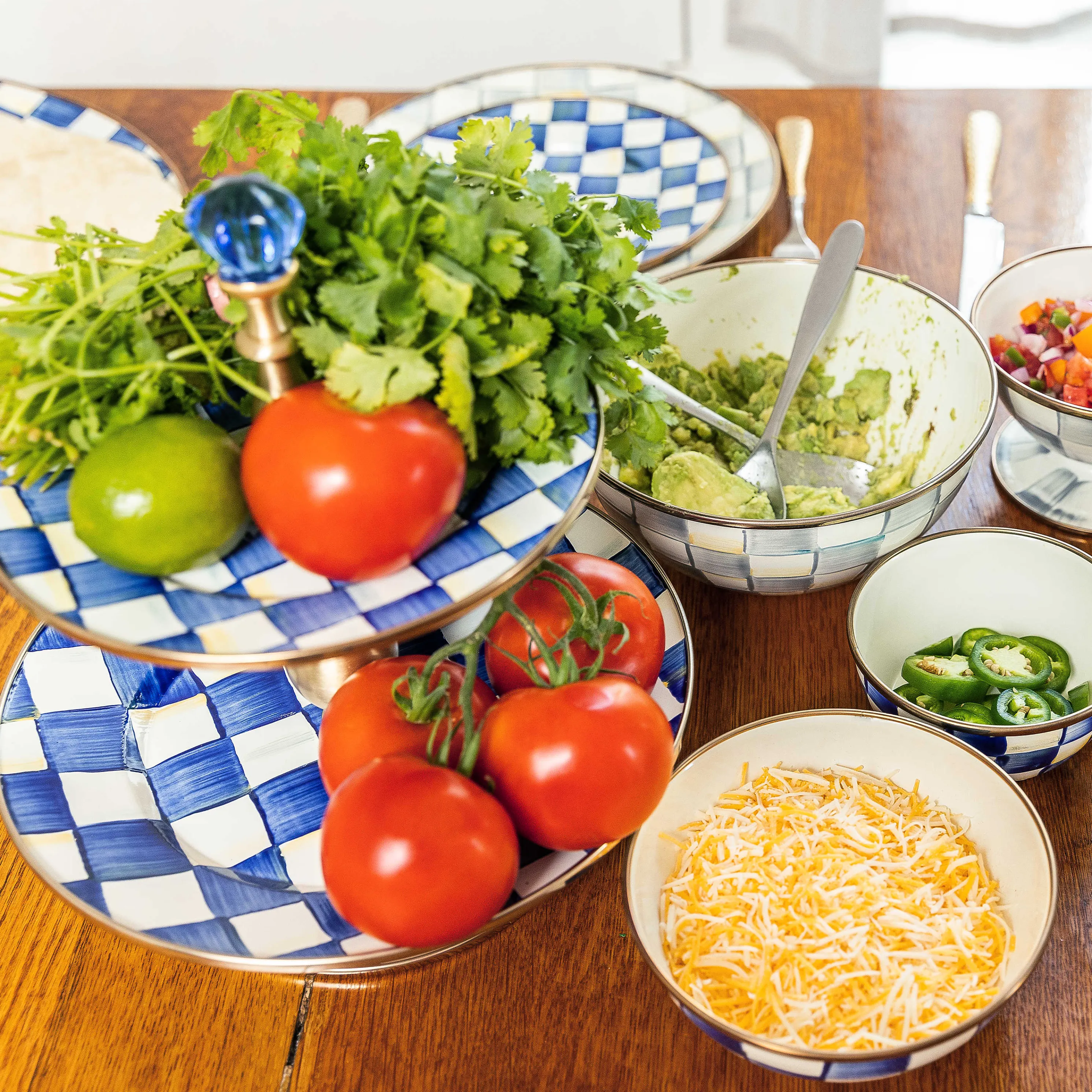 Royal Check Enamel Two Tier Sweet Stand