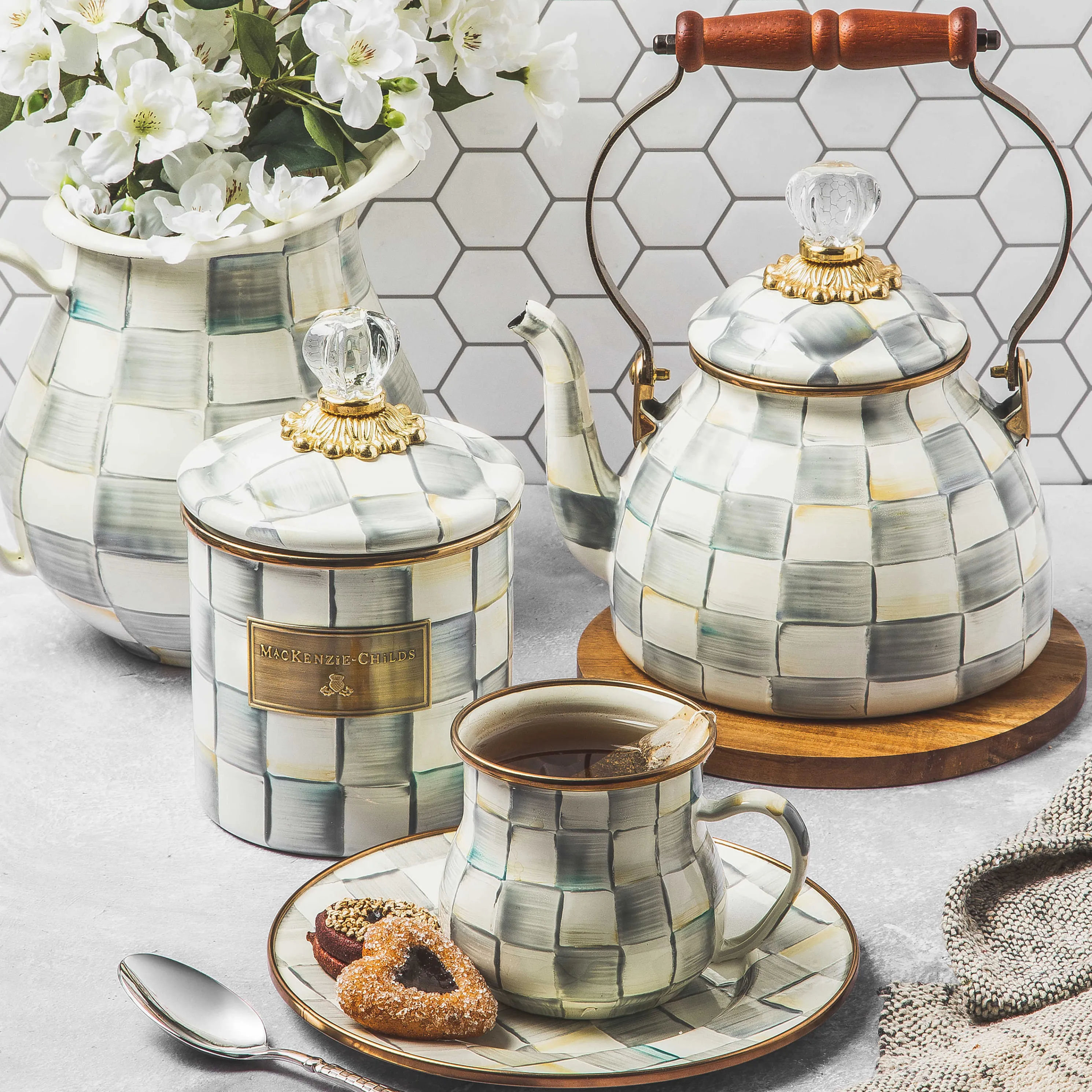 Sterling Check Enamel Tea Kettle - 2 Quart