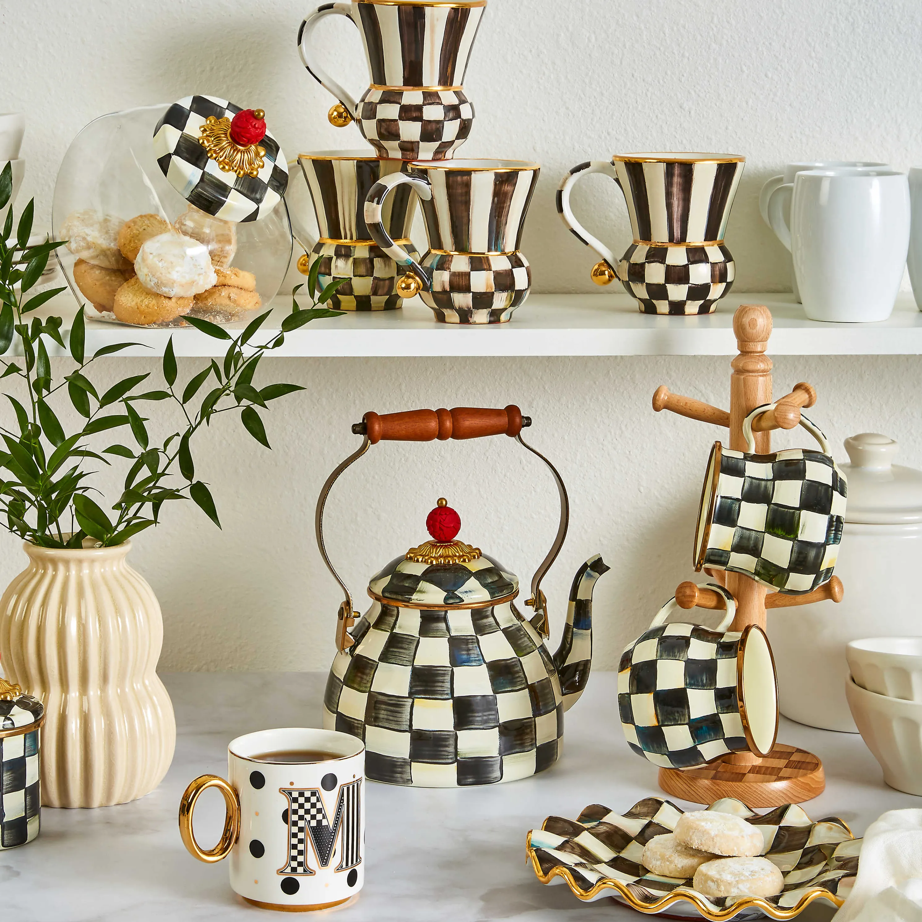 Sweets Jar With Courtly Check Enamel Lid