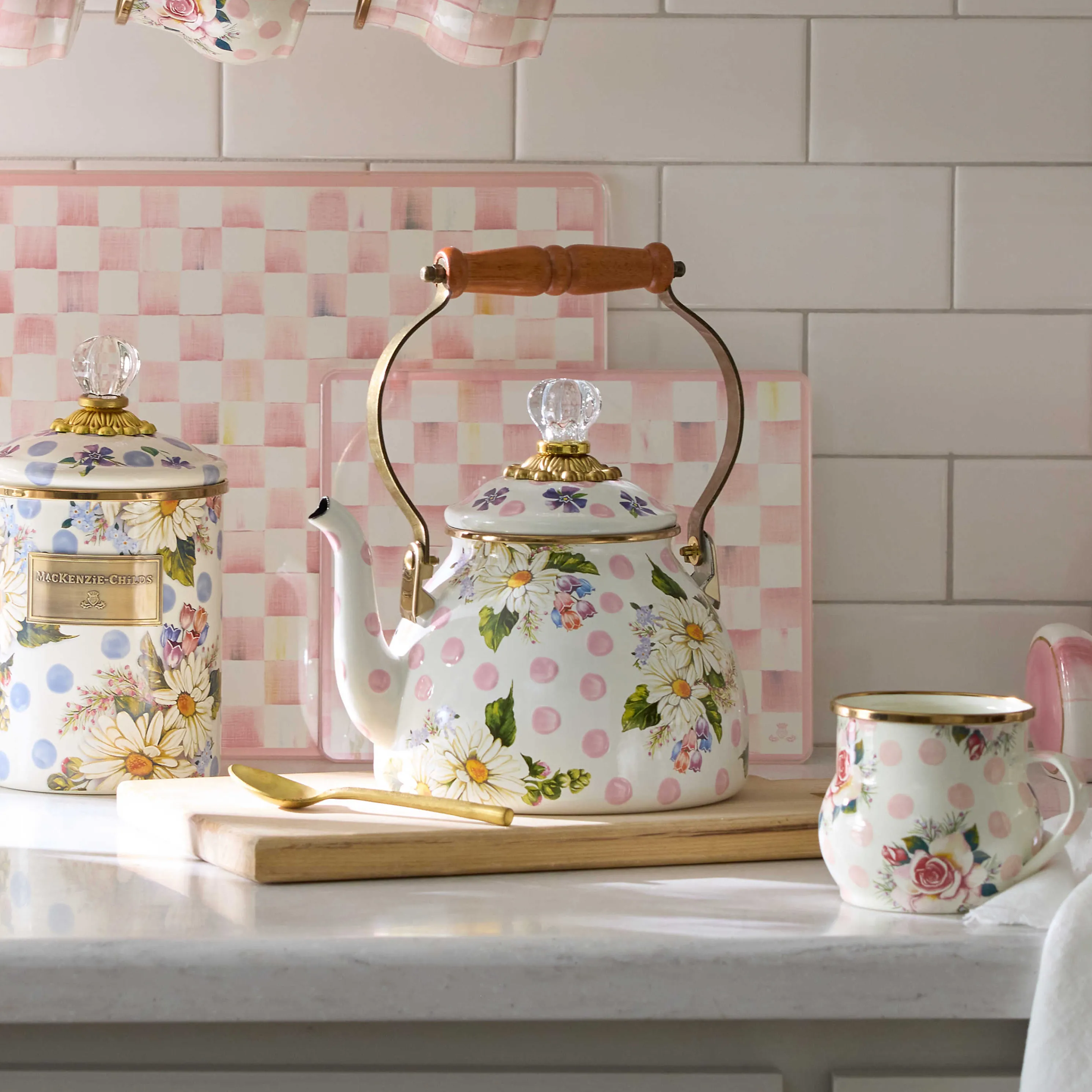 Wildflowers Enamel 2 Qt Tea Kettle - Pink